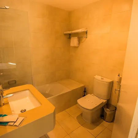 فندق Florida توسا ذي مار